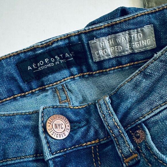 Aeropostale Distressed High Waisted Cropped Jegging Denim Midwash - Picture 3 of 5